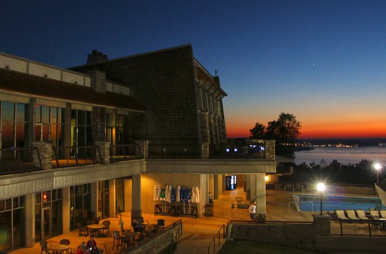 lodge-at-sunset lodge-at-sunset